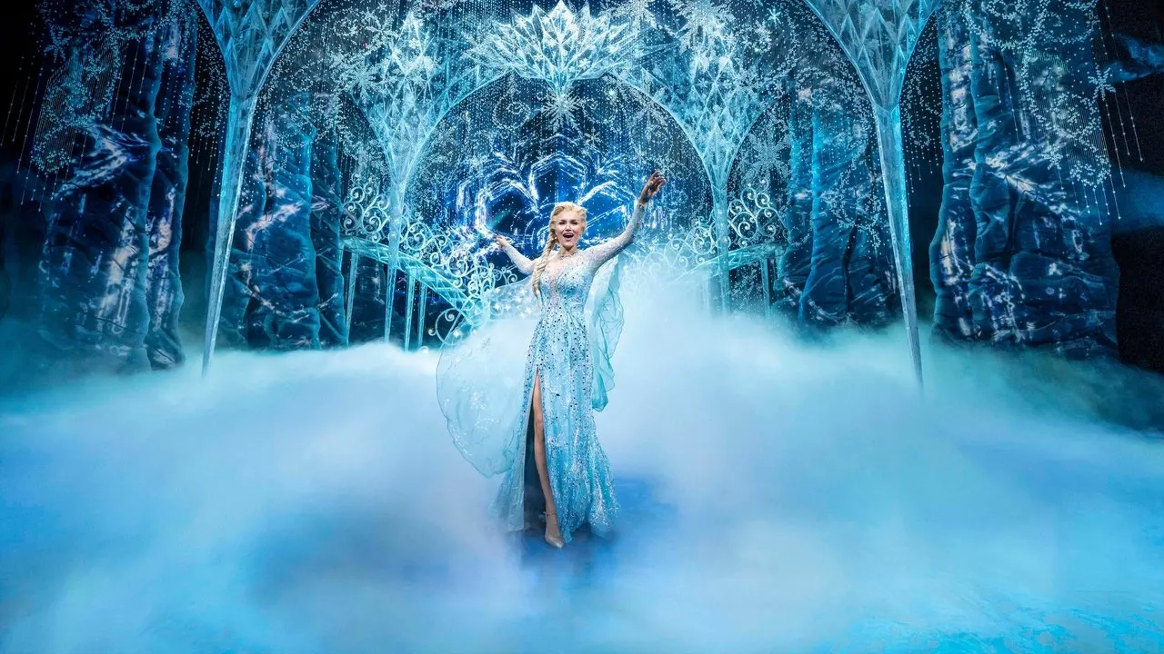 Play Frozen: The Hit Broadway Musical
