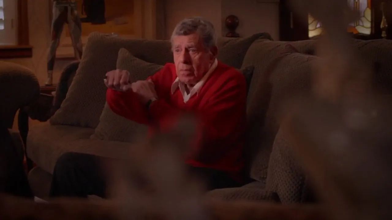 Play Jerry Lewis: The Man Behind the Clown