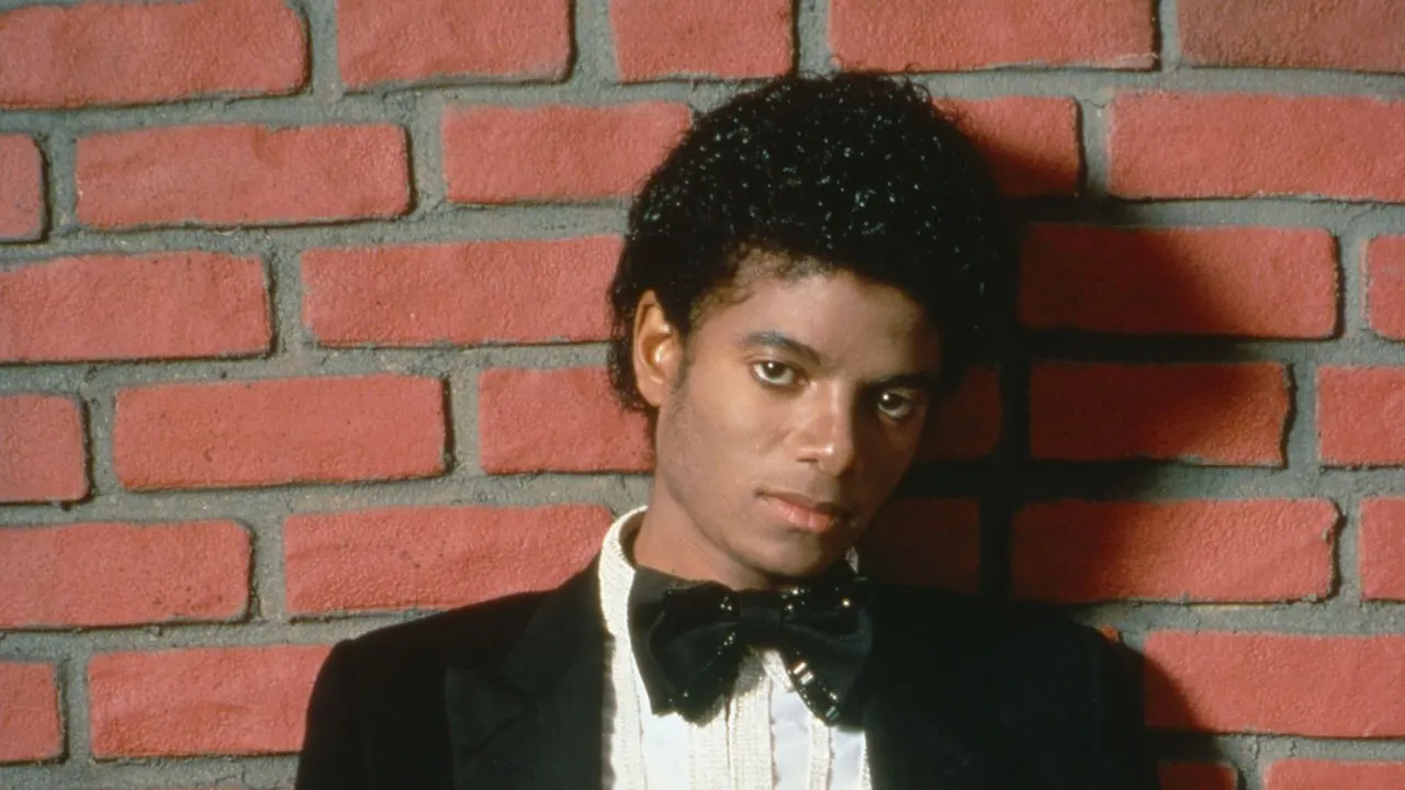Play Michael Jackson's Journey from Motown to Off the Wall