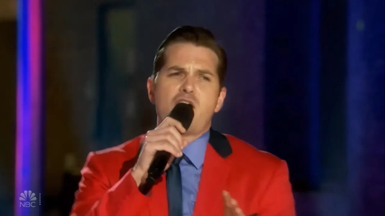 Play One Night Only: The Best of Broadway
