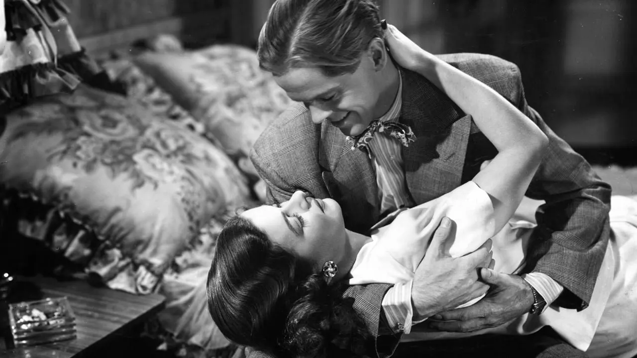 Play Scarlet Street