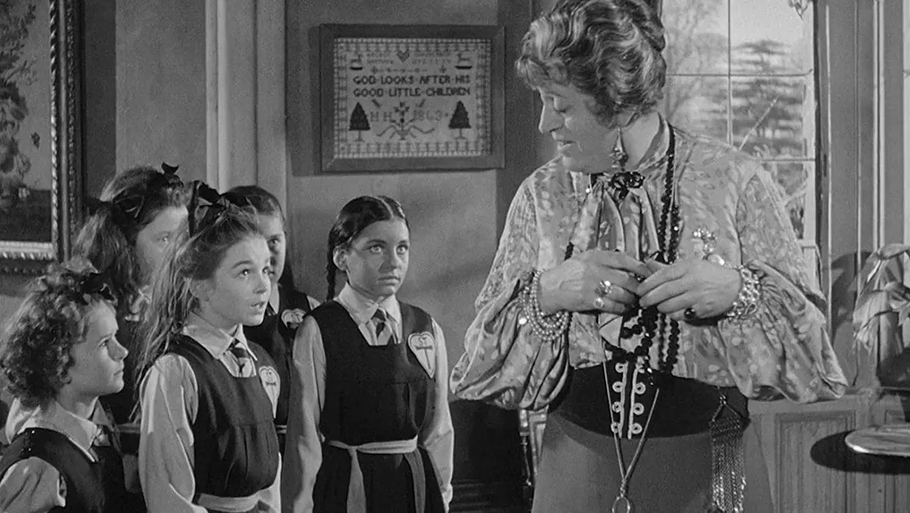 Play The Belles of St. Trinian's