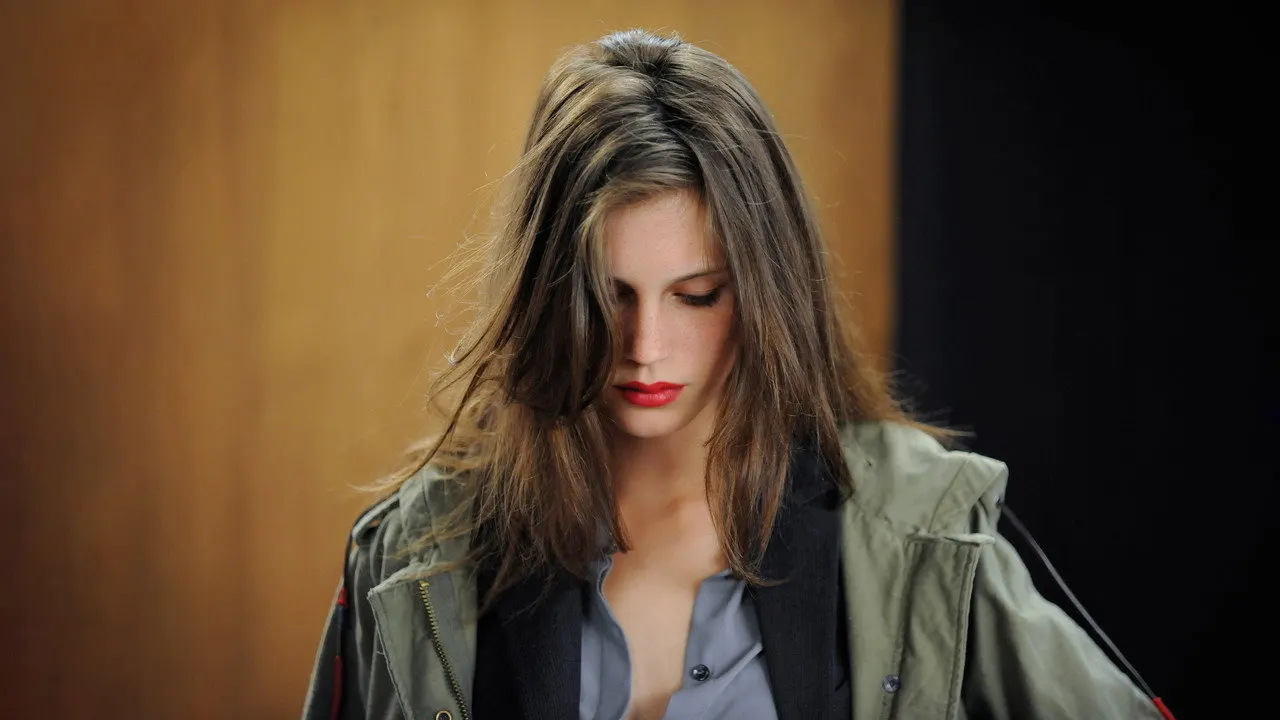 Play Young & Beautiful
