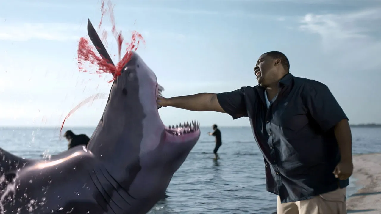 Play Zombie Shark