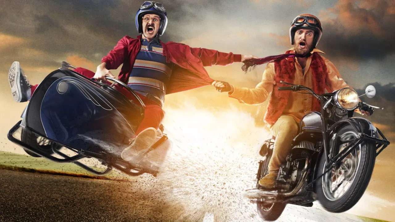 Play Rhett & Link's Buddy System